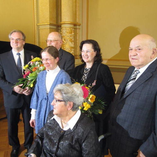 Verleihung der Verdienstmedaille an Beate Caspar